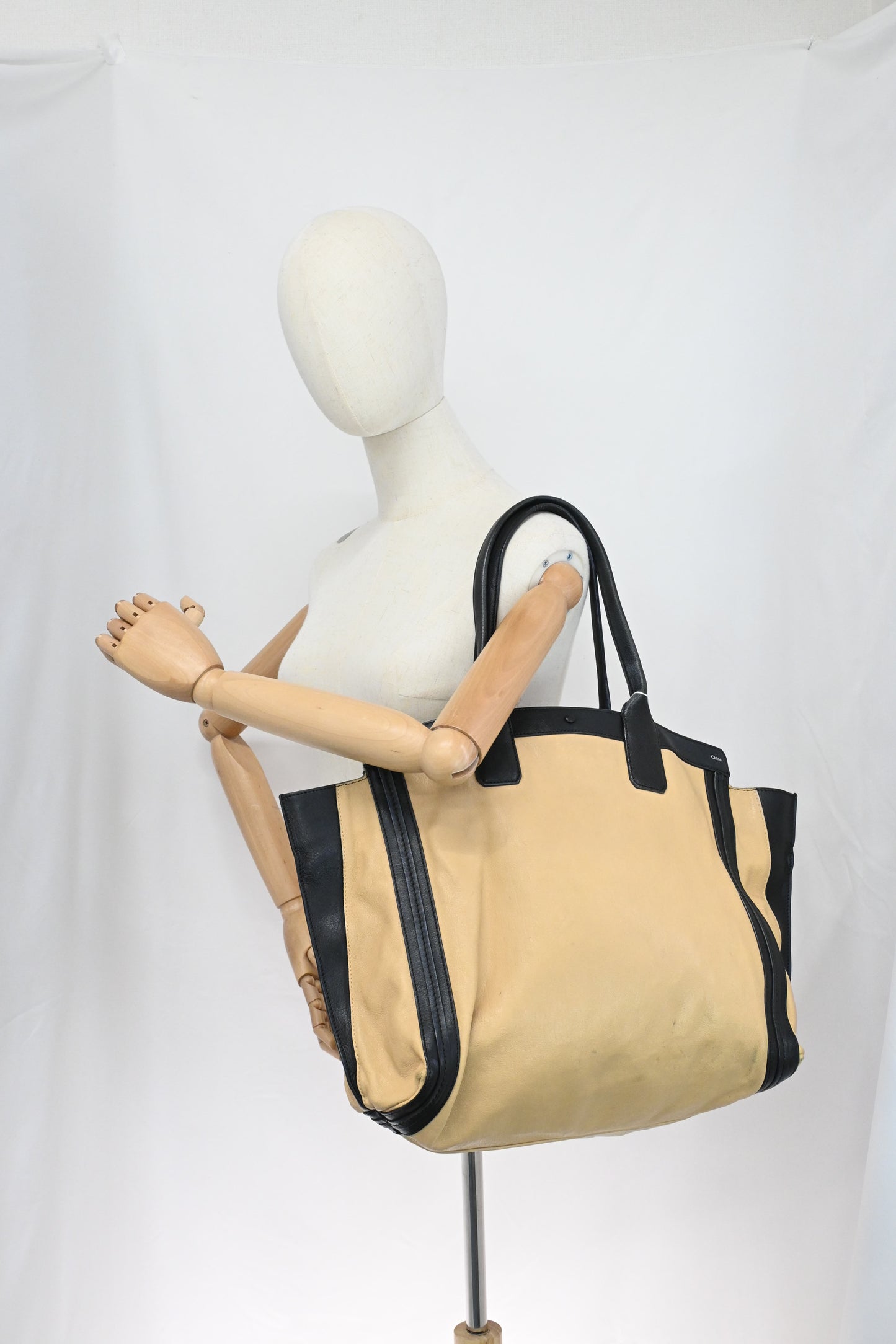 Chloe Alison Tote in Beige and Black Leather
