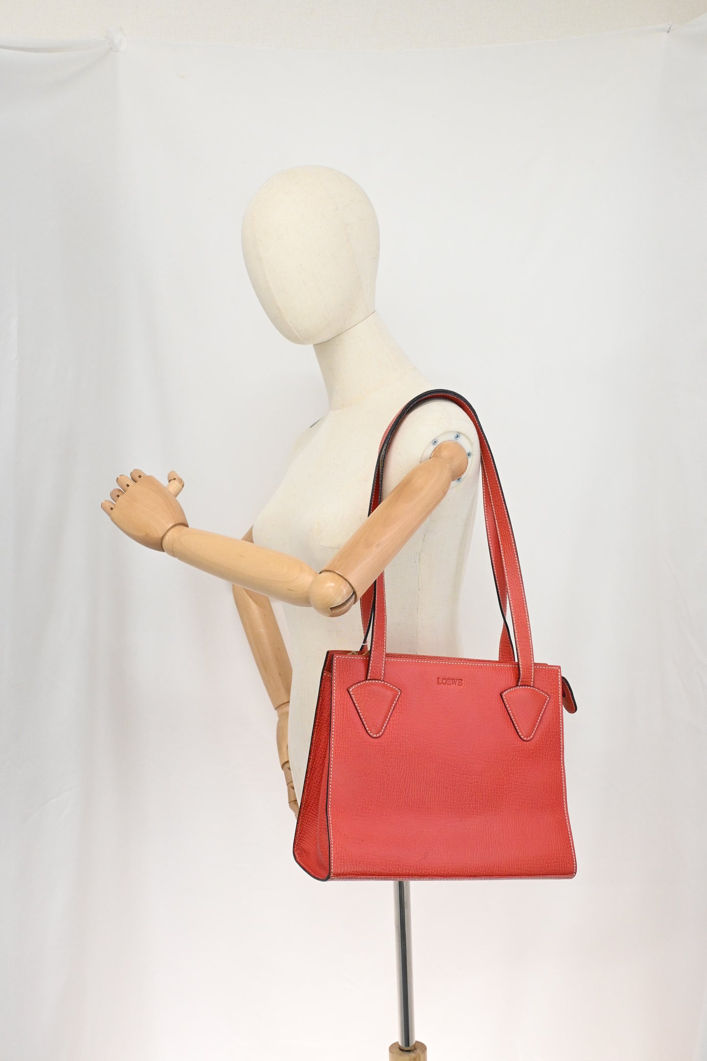 Loewe Shoulder Bag in Red Leather