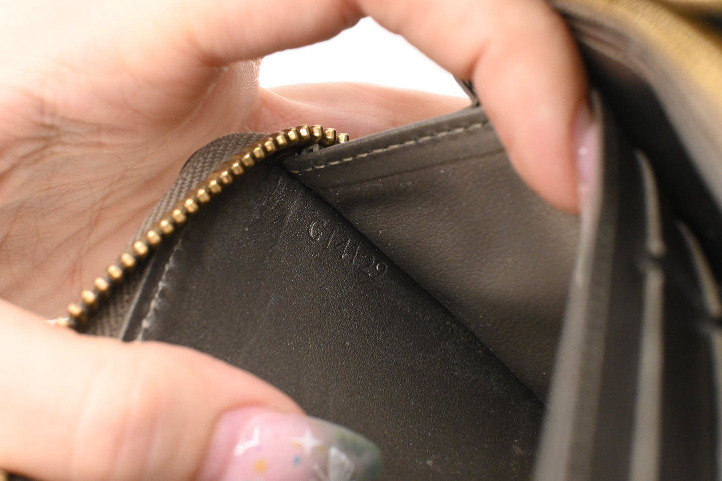Louis Vuitton Zippy Wallet in Bronze Vernis Leather