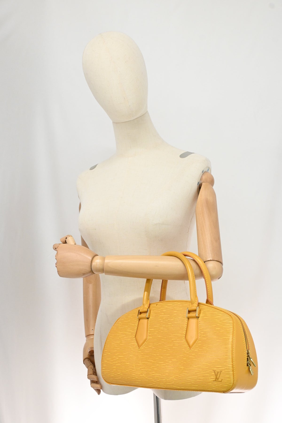 Louis Vuitton Jasmine in Yellow Epi Leather