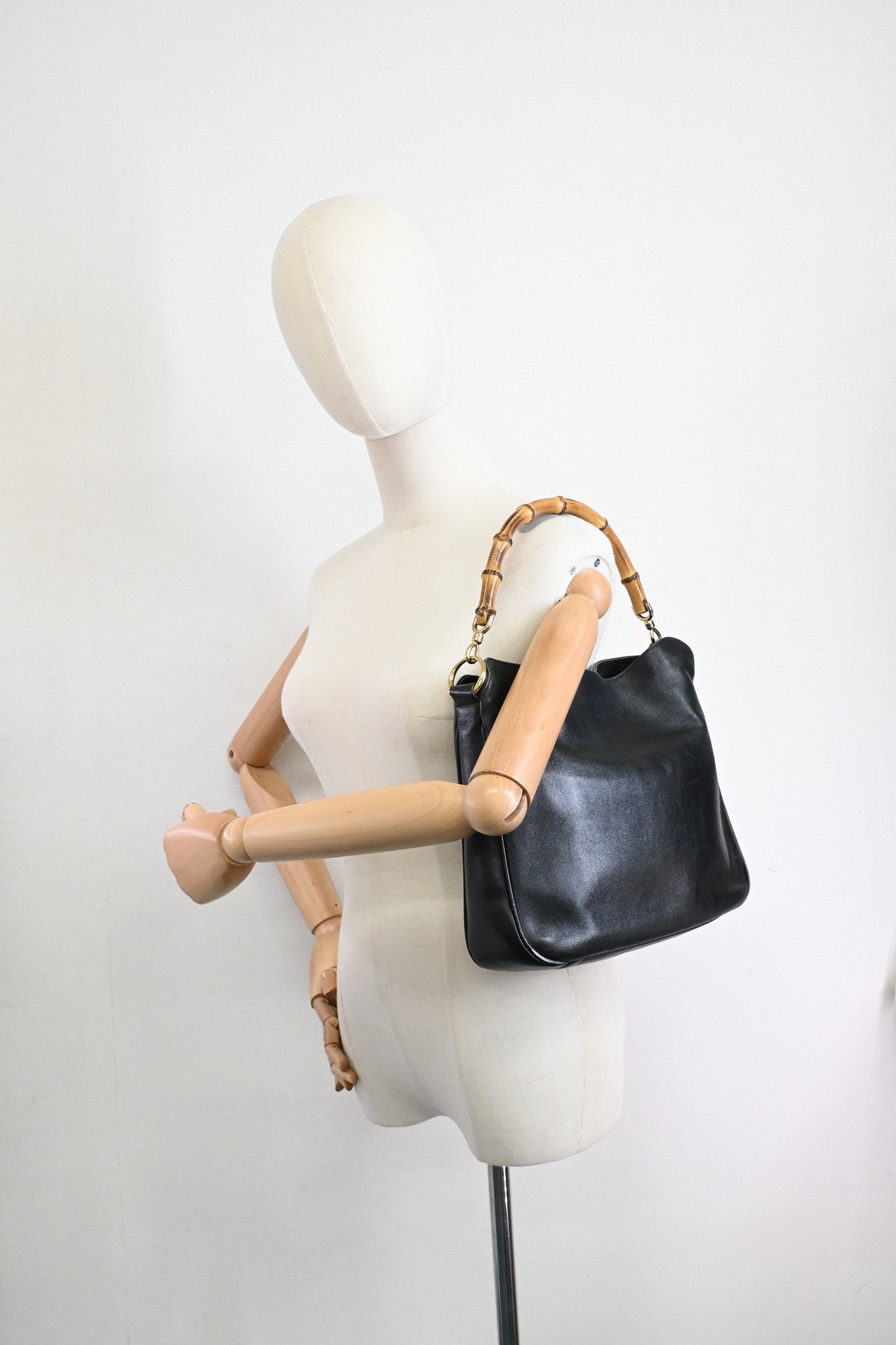 Gucci Bamboo Handbag in Black Leather