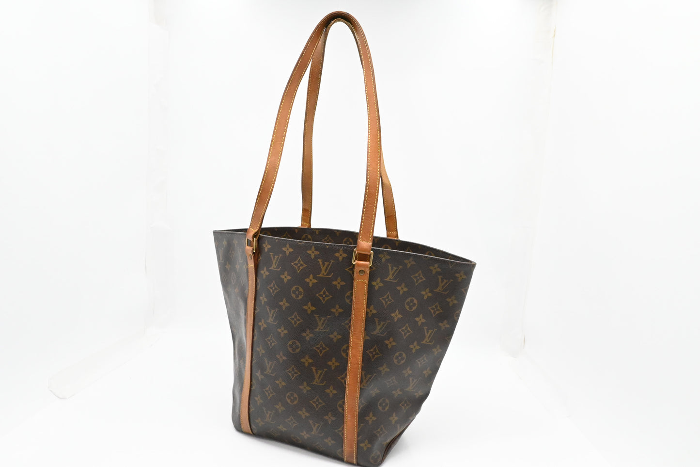 Louis Vuitton Sac Shopping 48 in Monogram Canvas