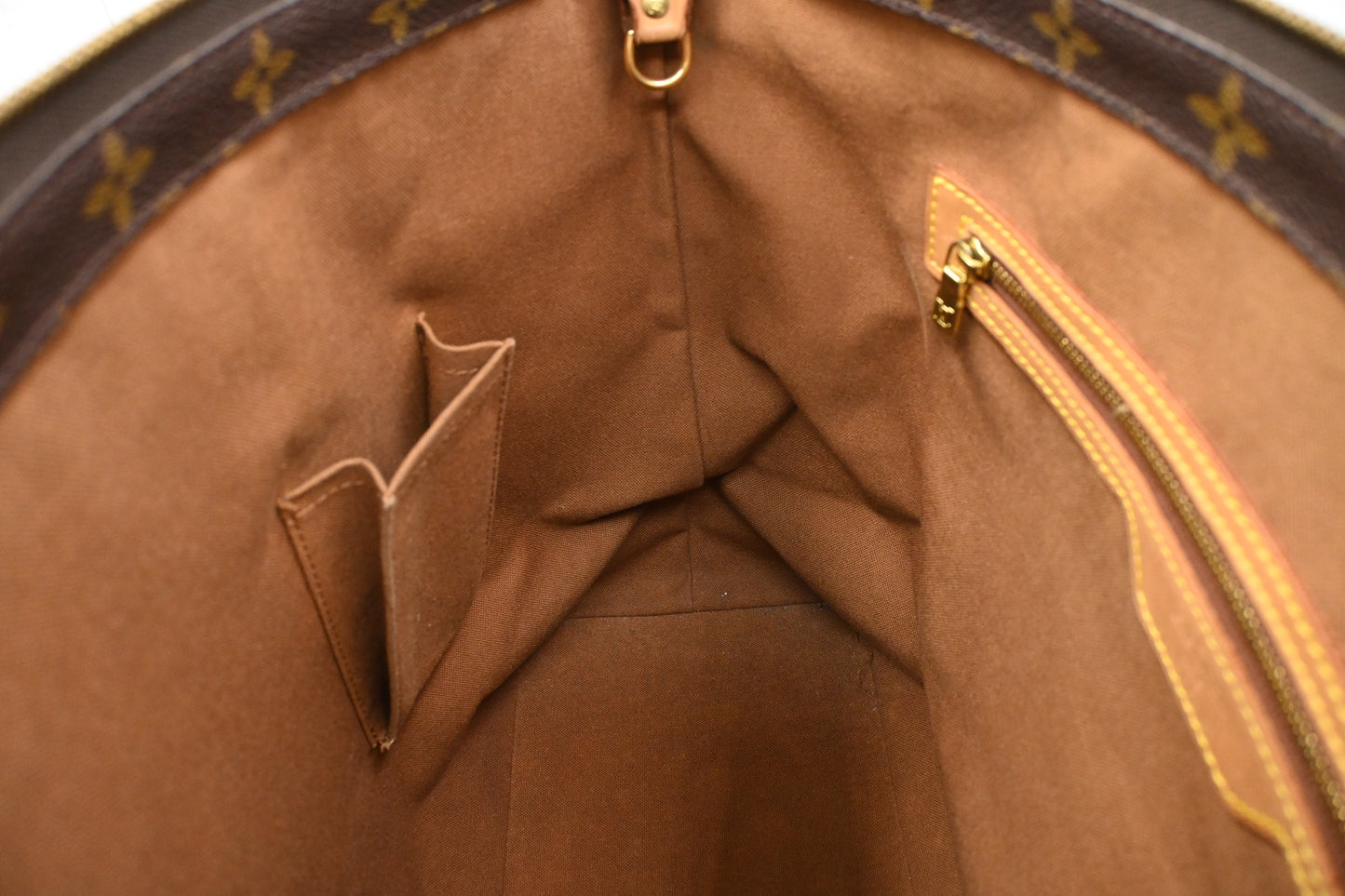 Louis Vuitton Cabas Mezzo in Monogram Canvas