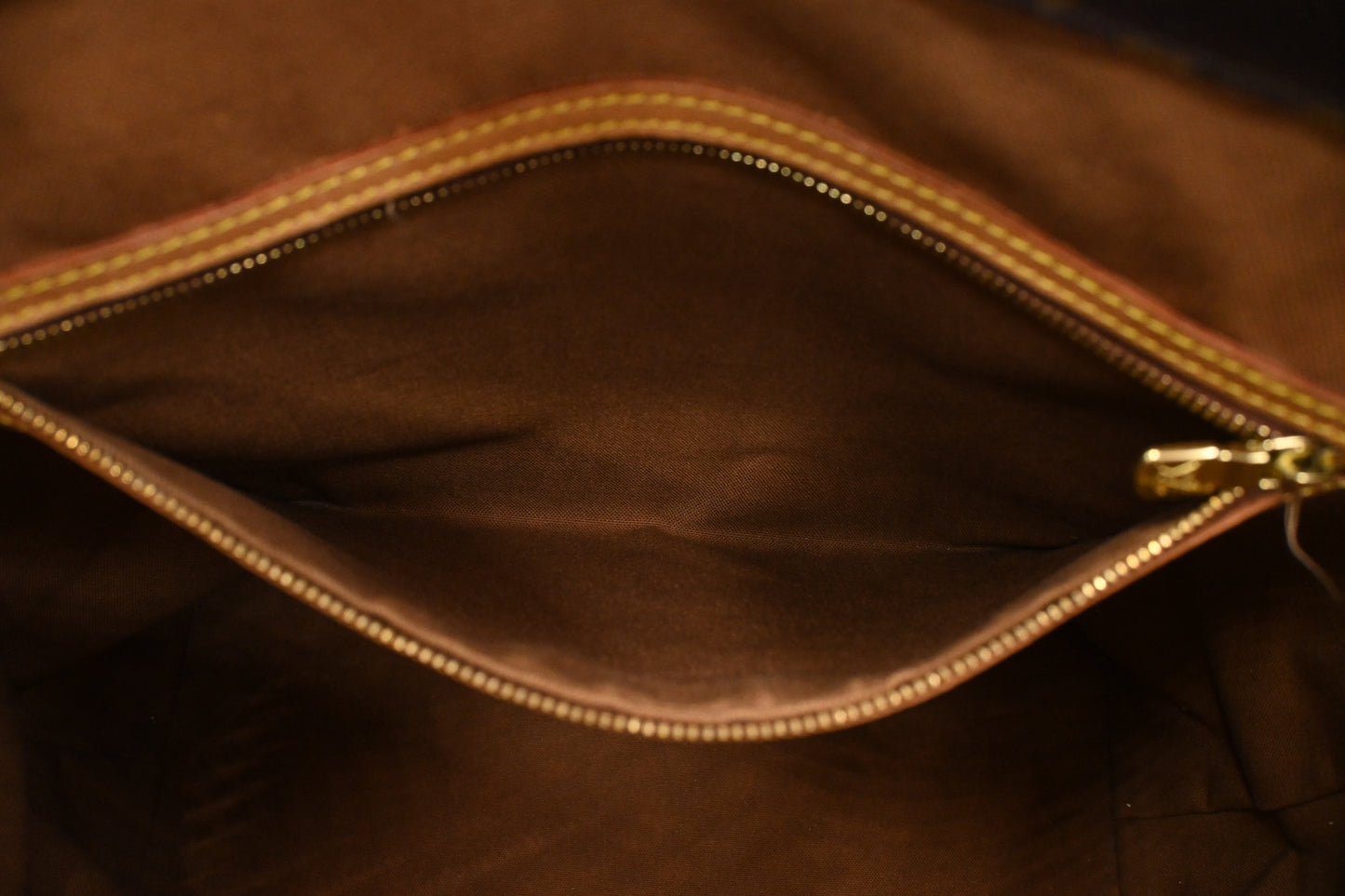 Louis Vuitton Cabas Mezzo in Monogram Canvas
