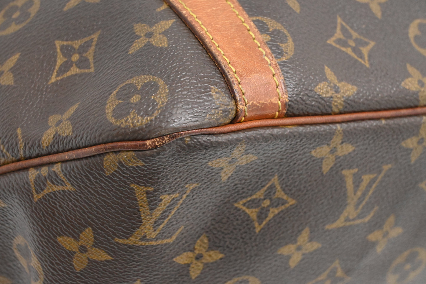 Louis Vuitton Sac Shopping 48 in Monogram Canvas