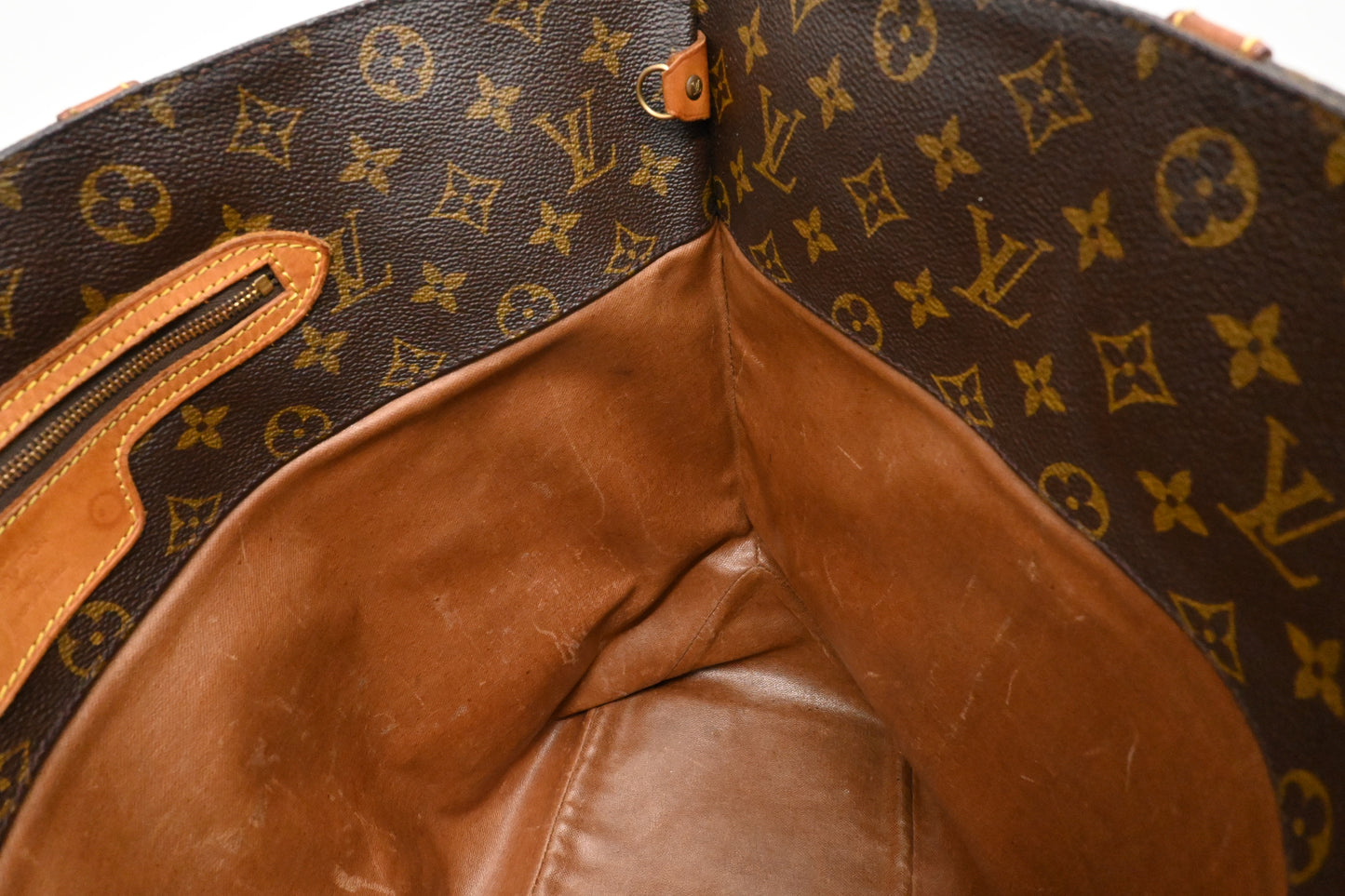 Louis Vuitton Sac Shopping 48 in Monogram Canvas