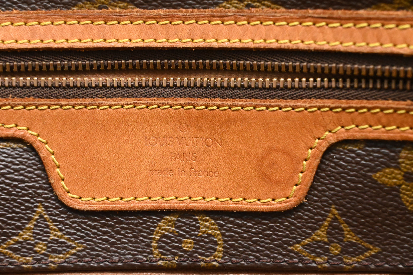 Louis Vuitton Sac Shopping 48 in Monogram Canvas