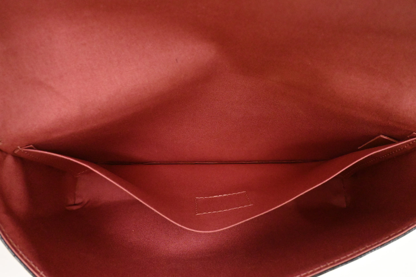 Louis Vuitton Valentine Dog Pochette Felicie in Pink Vernis Leather