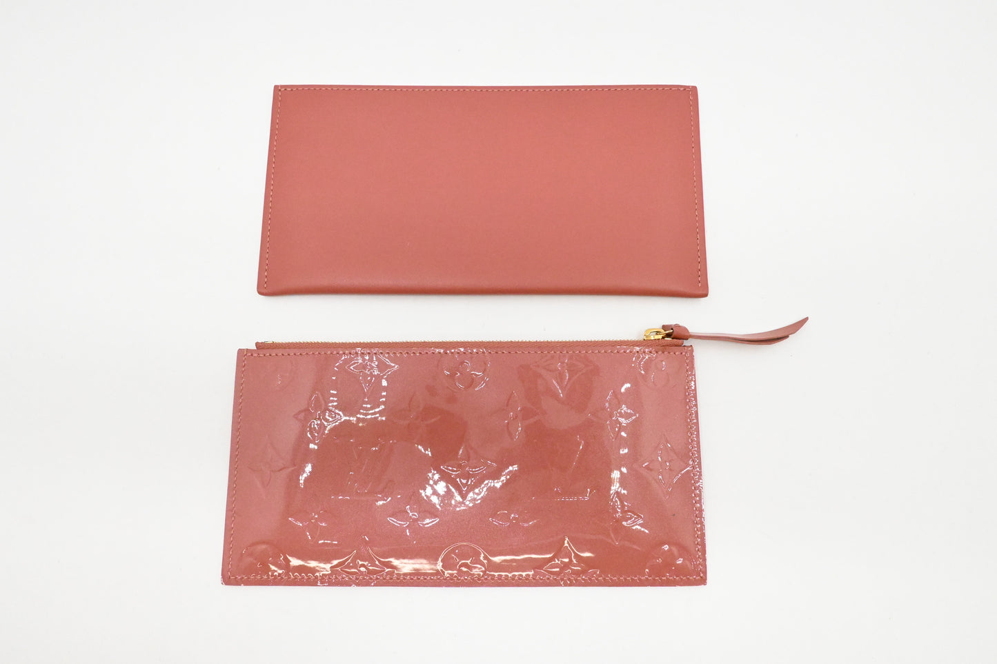 Louis Vuitton Valentine Dog Pochette Felicie in Pink Vernis Leather