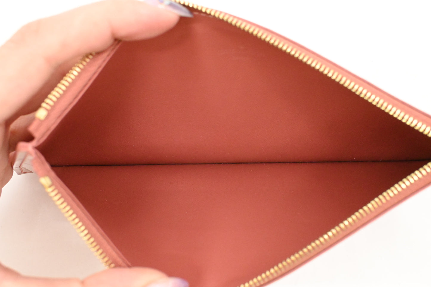 Louis Vuitton Valentine Dog Pochette Felicie in Pink Vernis Leather