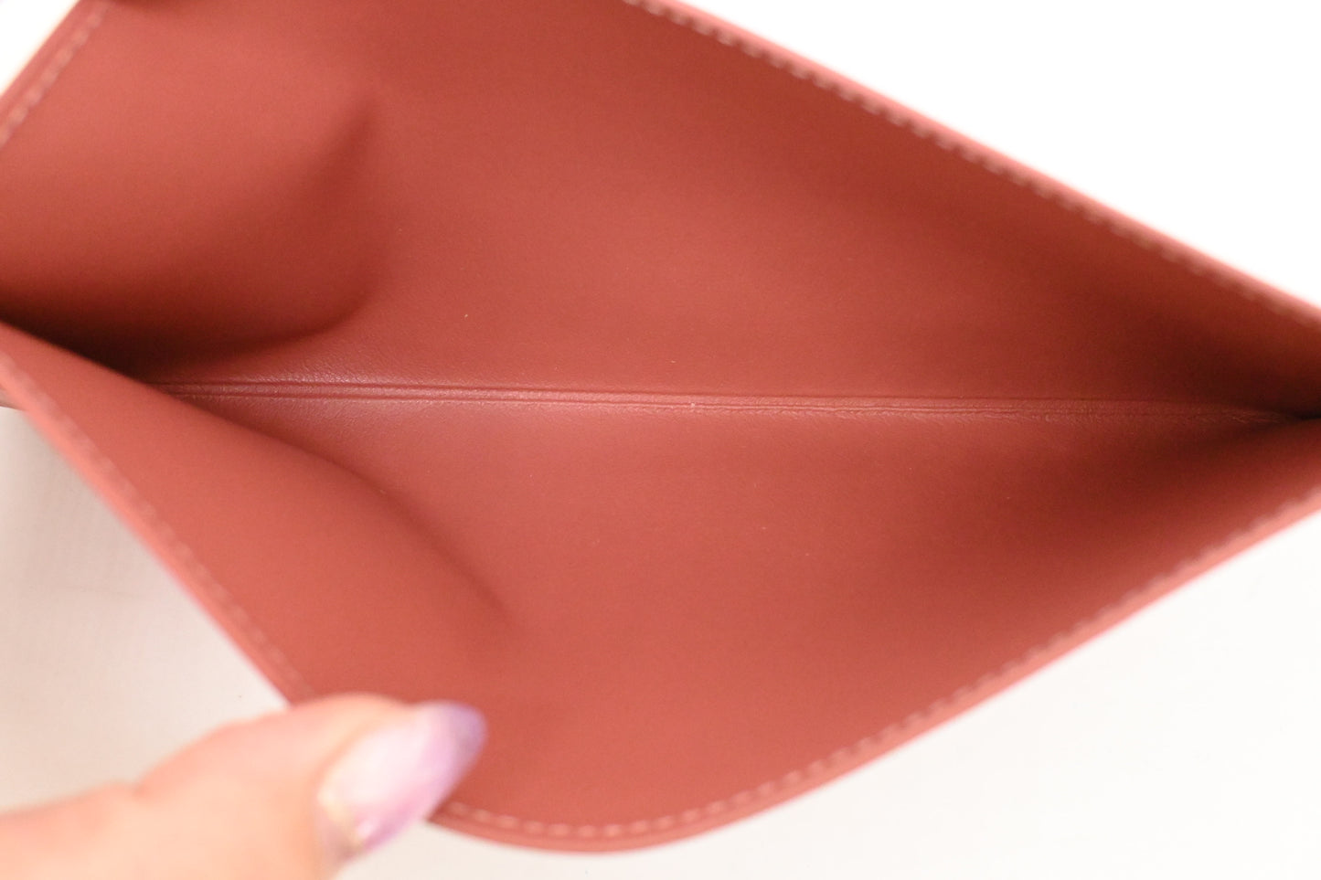 Louis Vuitton Valentine Dog Pochette Felicie in Pink Vernis Leather