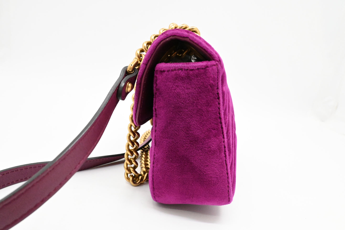 Gucci Marmont Chain Shoulder Bag in Purple Matelasse Velvet