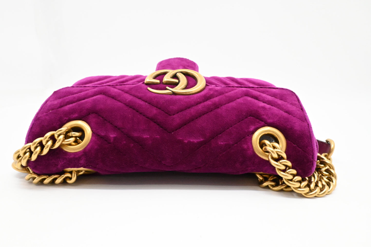 Gucci Marmont Chain Shoulder Bag in Purple Matelasse Velvet