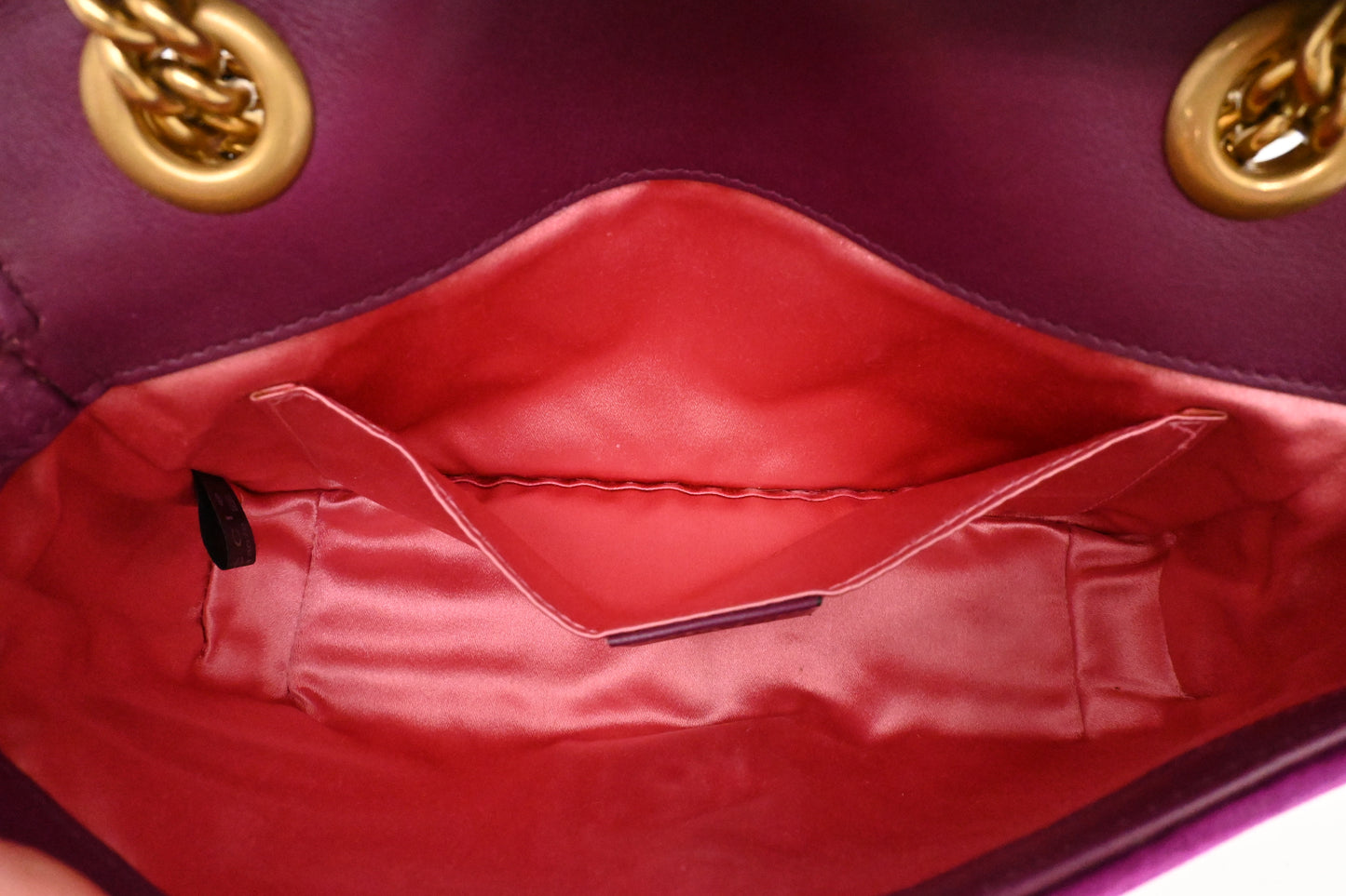 Gucci Marmont Chain Shoulder Bag in Purple Matelasse Velvet