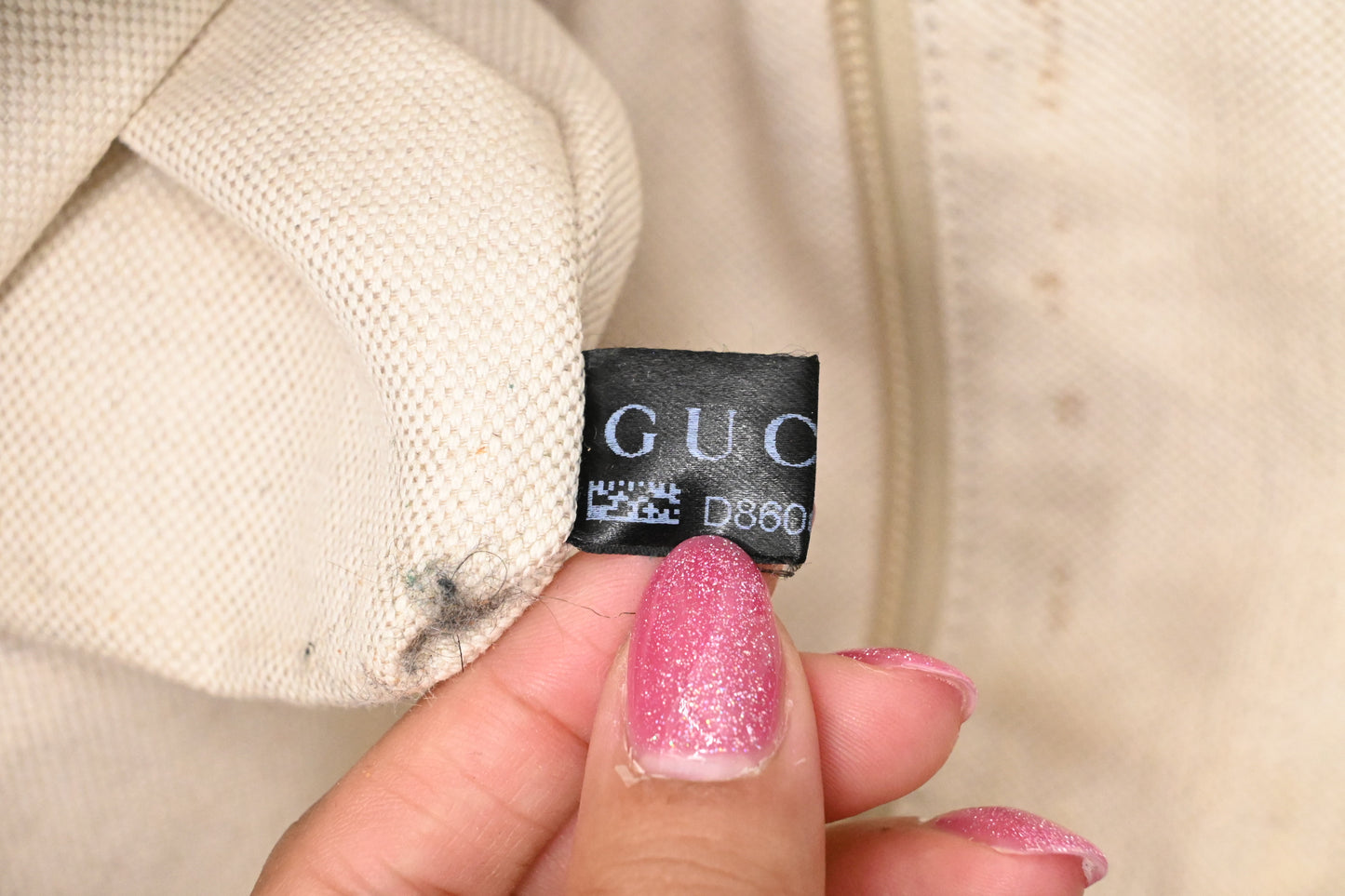 Gucci Tote Bag in White Canvas
