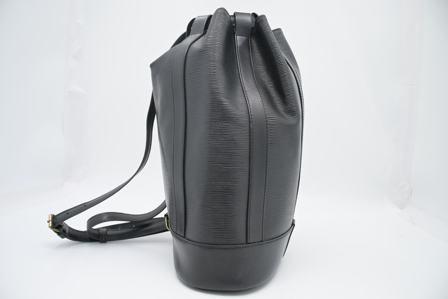 Louis Vuitton Randonnee PM in Black Epi Leather