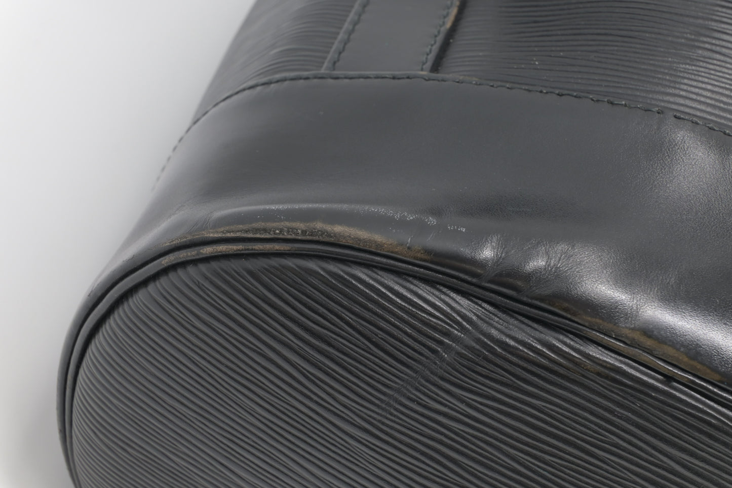 Louis Vuitton Randonnee PM in Black Epi Leather