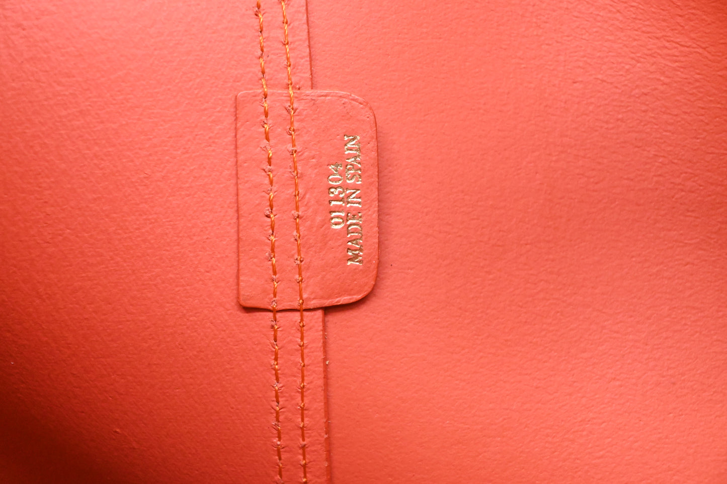 Loewe Leo Tote in Brown Leather