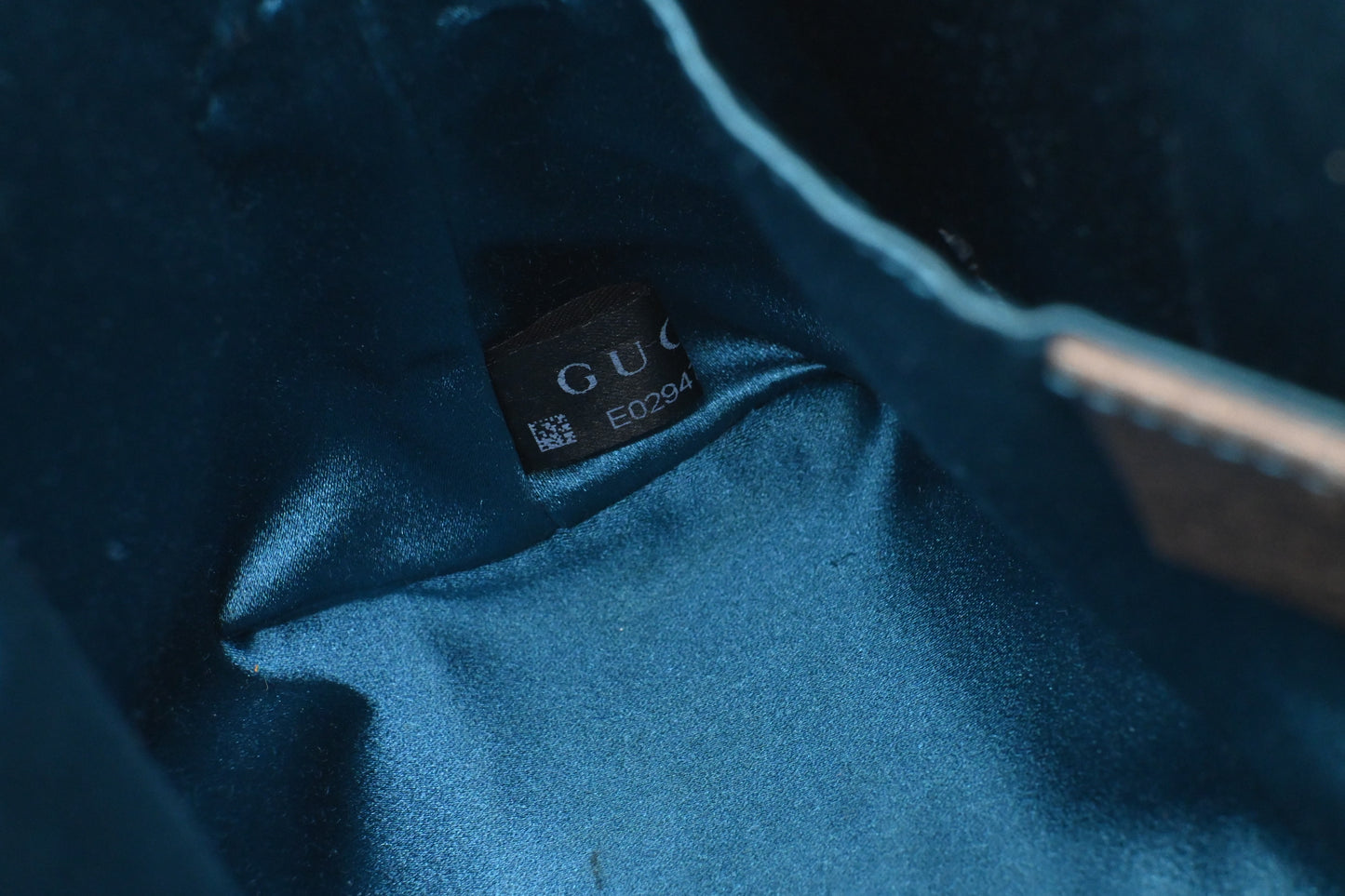 Gucci Ophidia Crossbody in GG Supreme Canvas