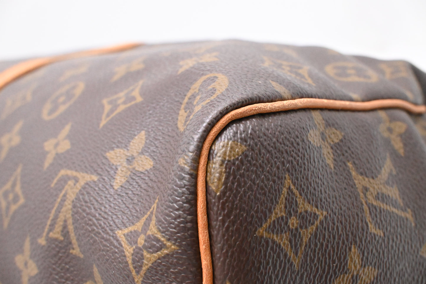 Louis Vuitton Keepall 50 in Monogram Canvas