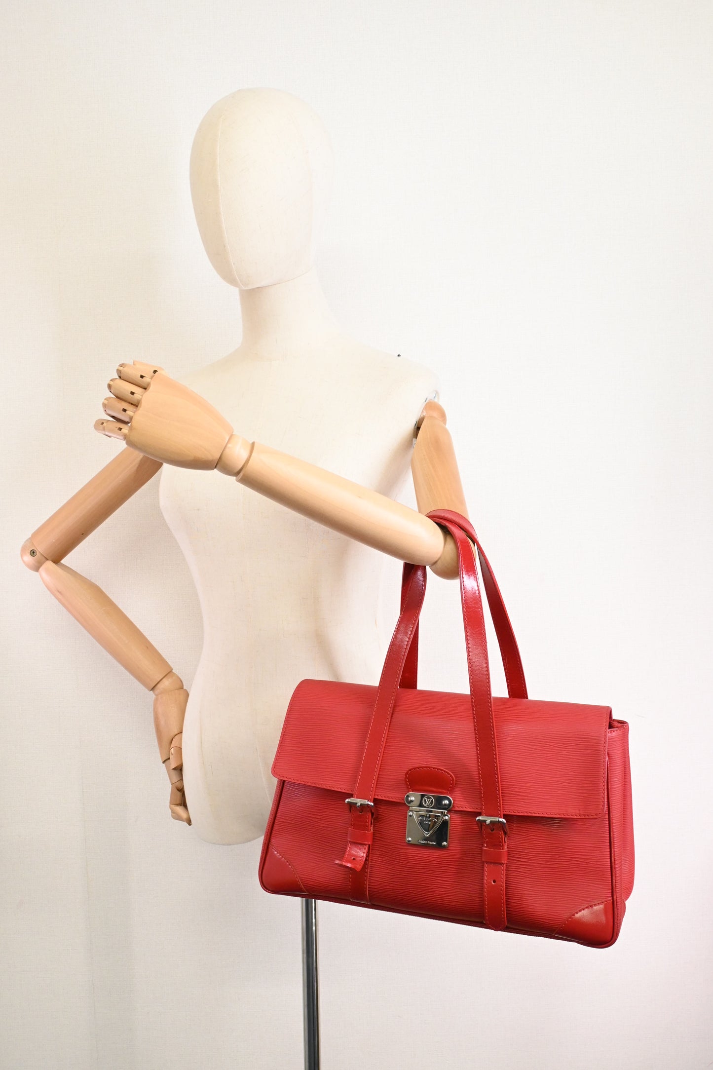 Louis Vuitton Segur MM in Red Epi Leather