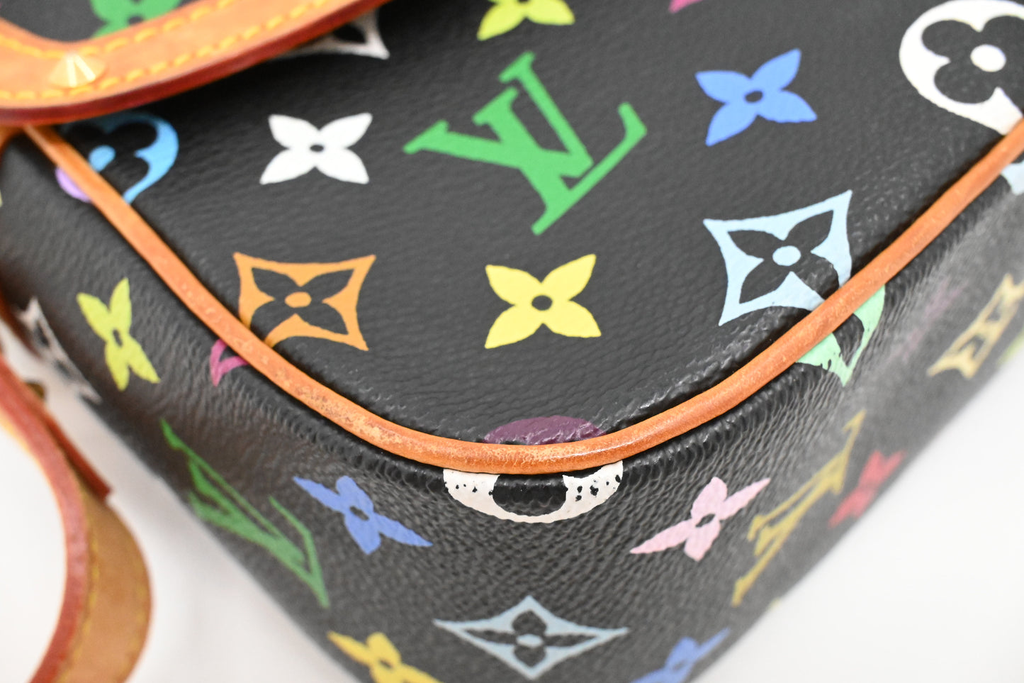 Louis Vuitton Sologne in Black Multicolor Monogram Canvas