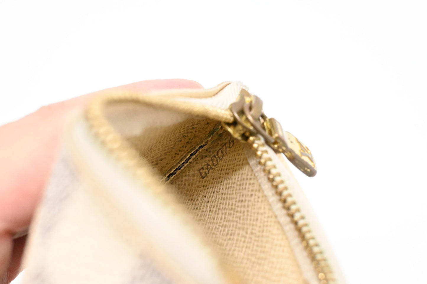 Louis Vuitton Pochette Cles in Damier Azur Canvas