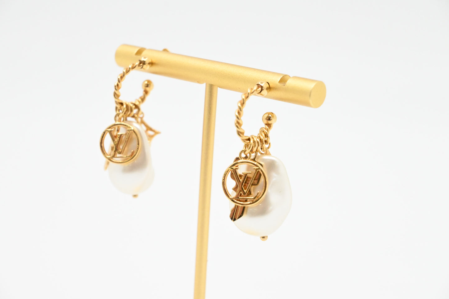 Louis Vuitton Pearl Charm Earrings