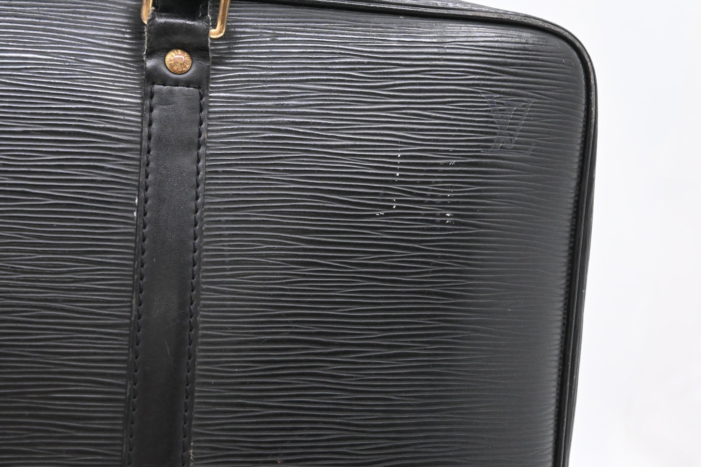 Louis Vuitton Porte Documents Voyage in Black Epi Leather