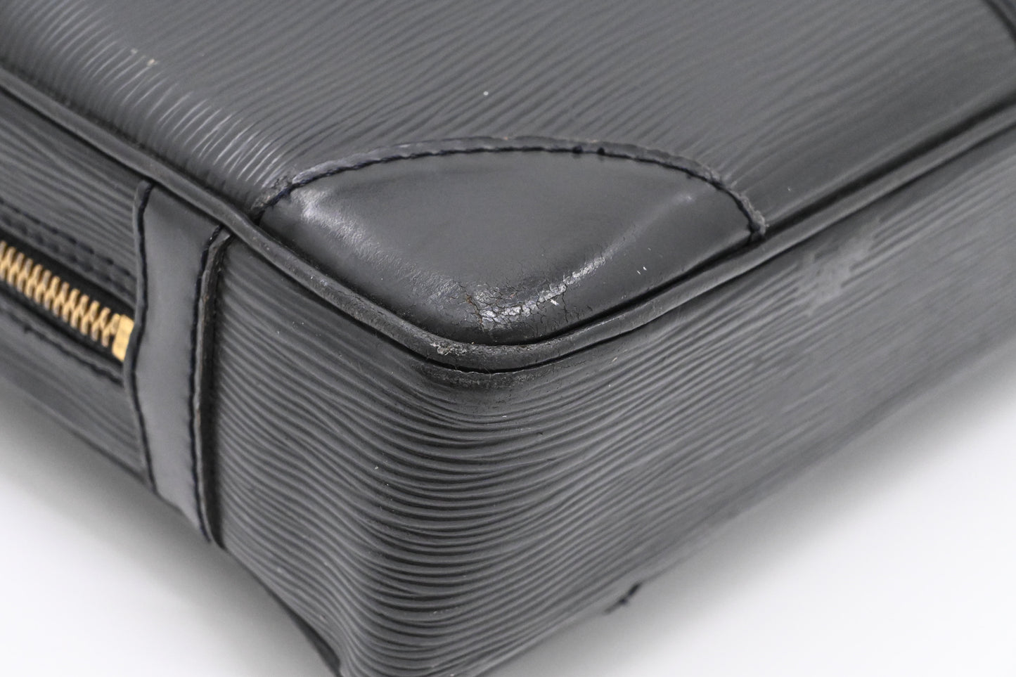 Louis Vuitton Porte Documents Voyage in Black Epi Leather