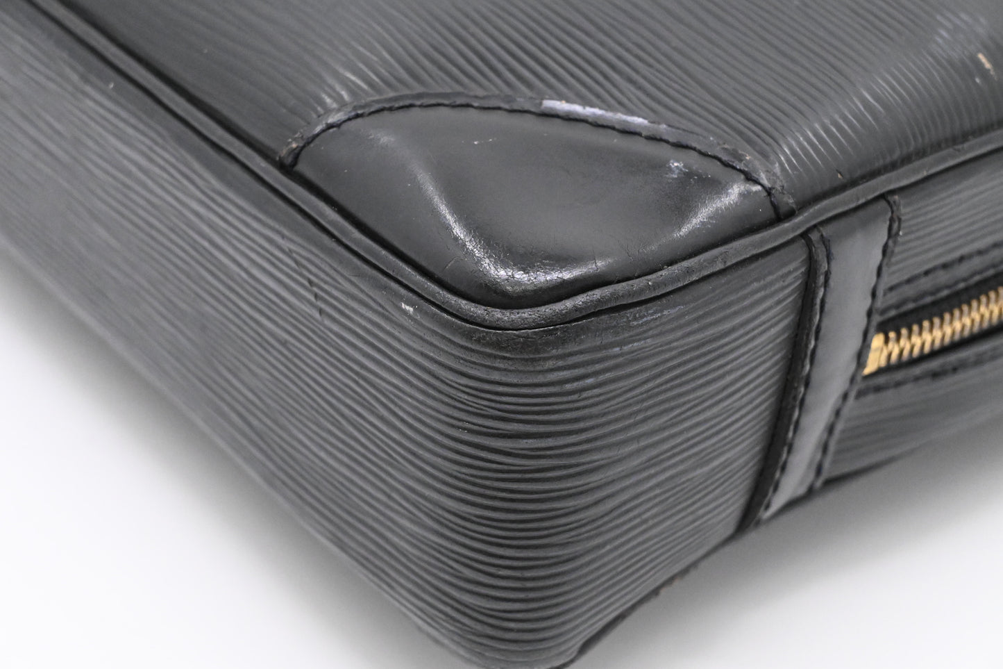 Louis Vuitton Porte Documents Voyage in Black Epi Leather