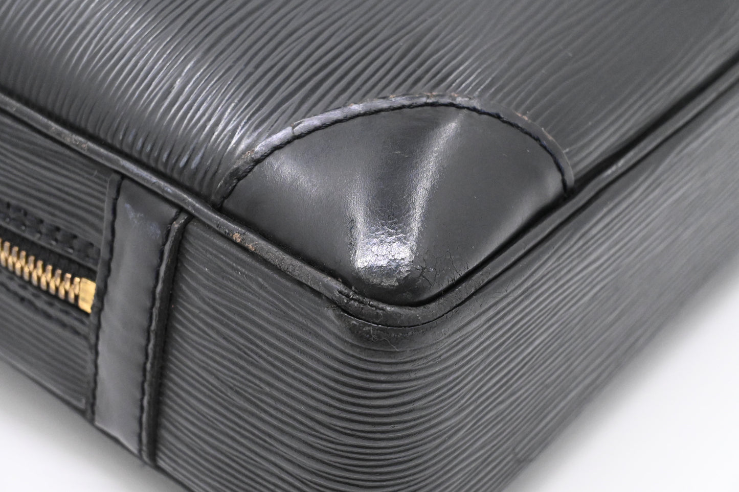 Louis Vuitton Porte Documents Voyage in Black Epi Leather