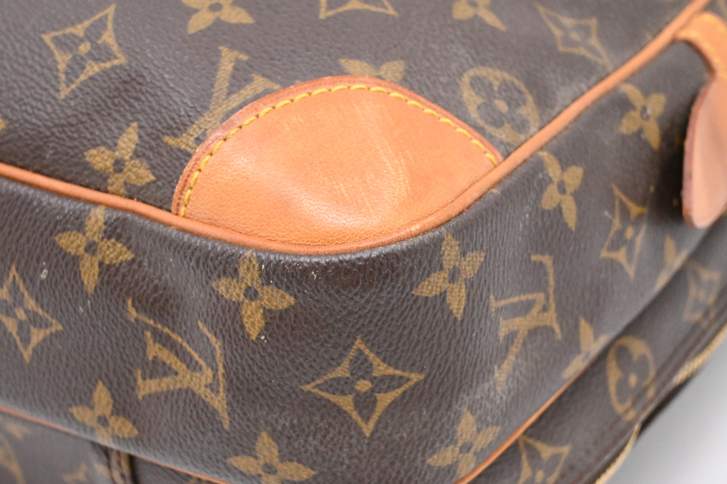Louis Vuitton Porte Document Voyage in Monogram Canvas
