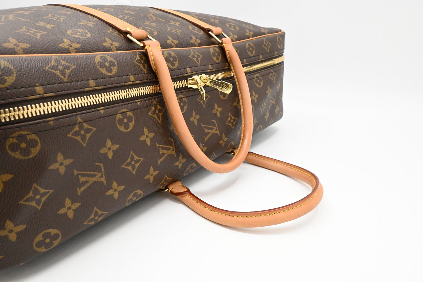 Louis Vuitton Sirius 50 in Monogram Canvas