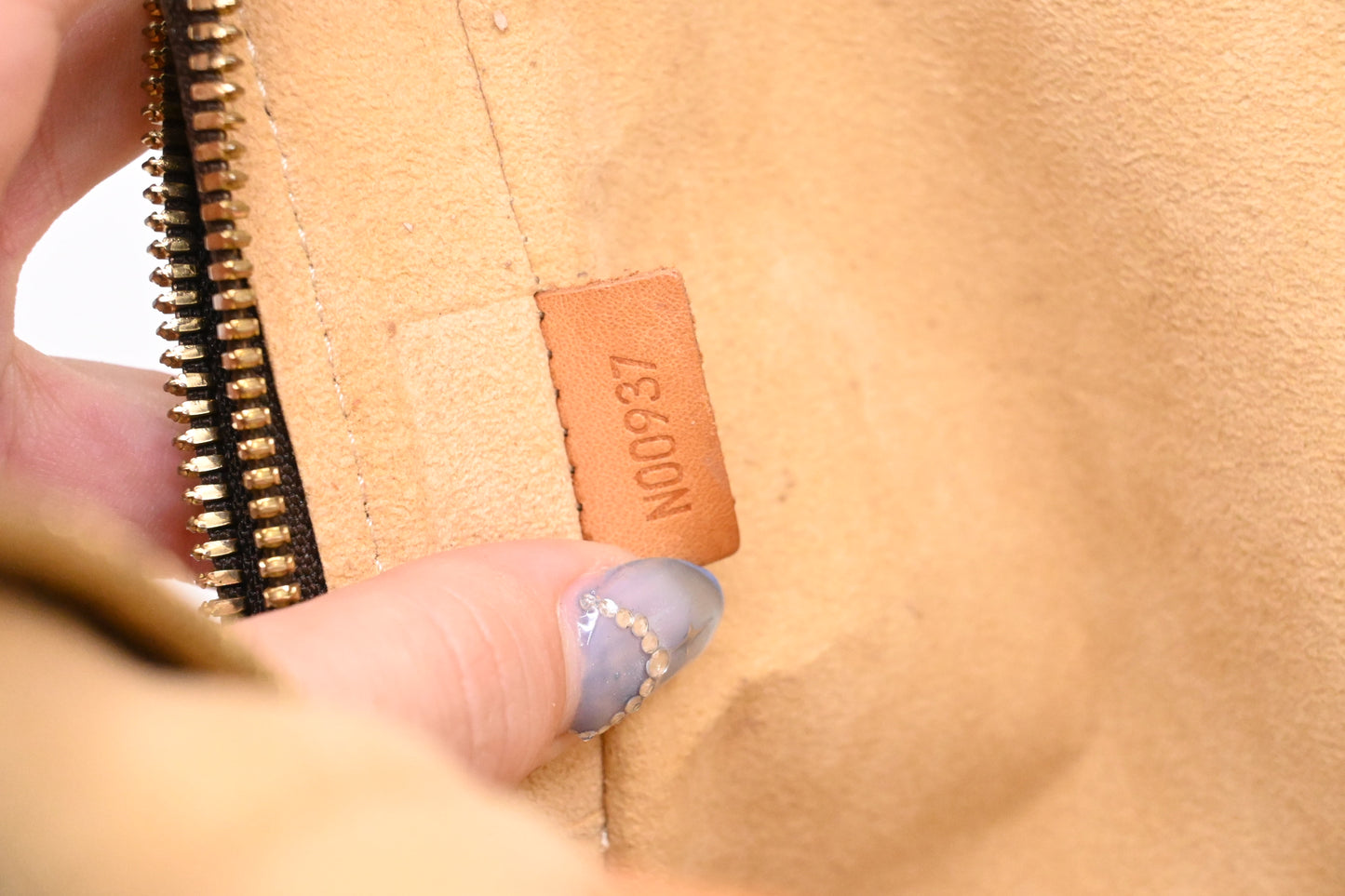 Louis Vuitton Porte Document Voyage in Monogram Canvas