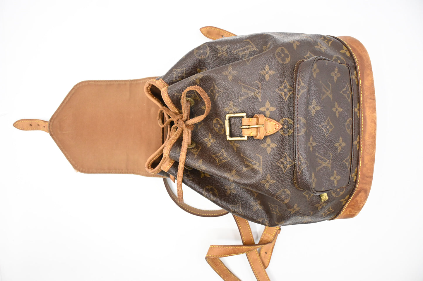 Louis Vuitton Montsouris PM in Monogram Canvas