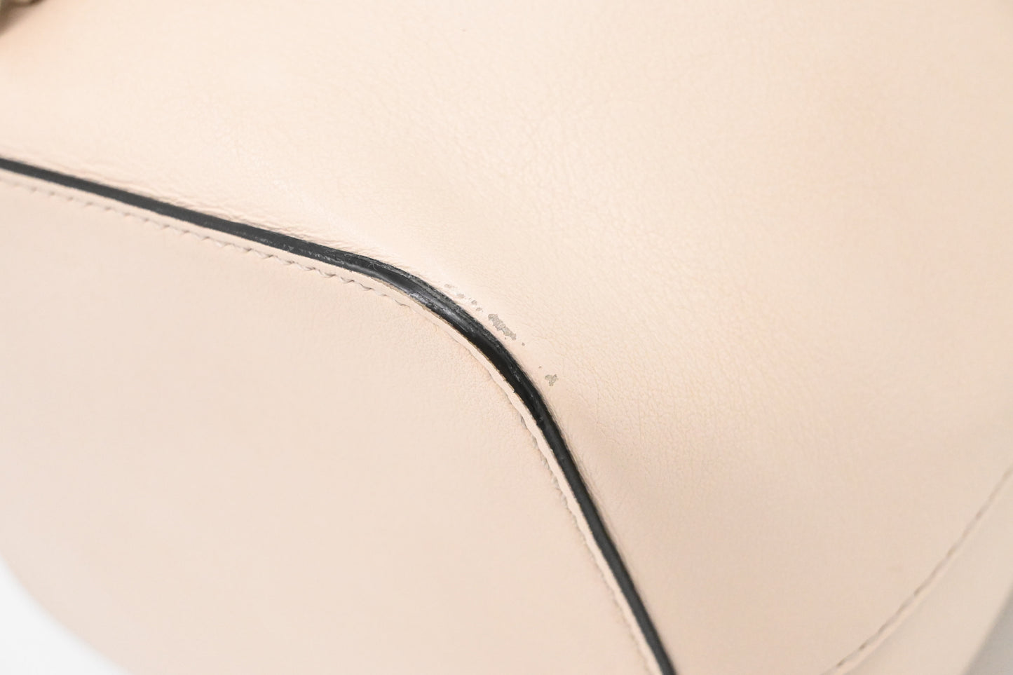 Fendi Mon Tresor Shoulder Bag in Cream Leather