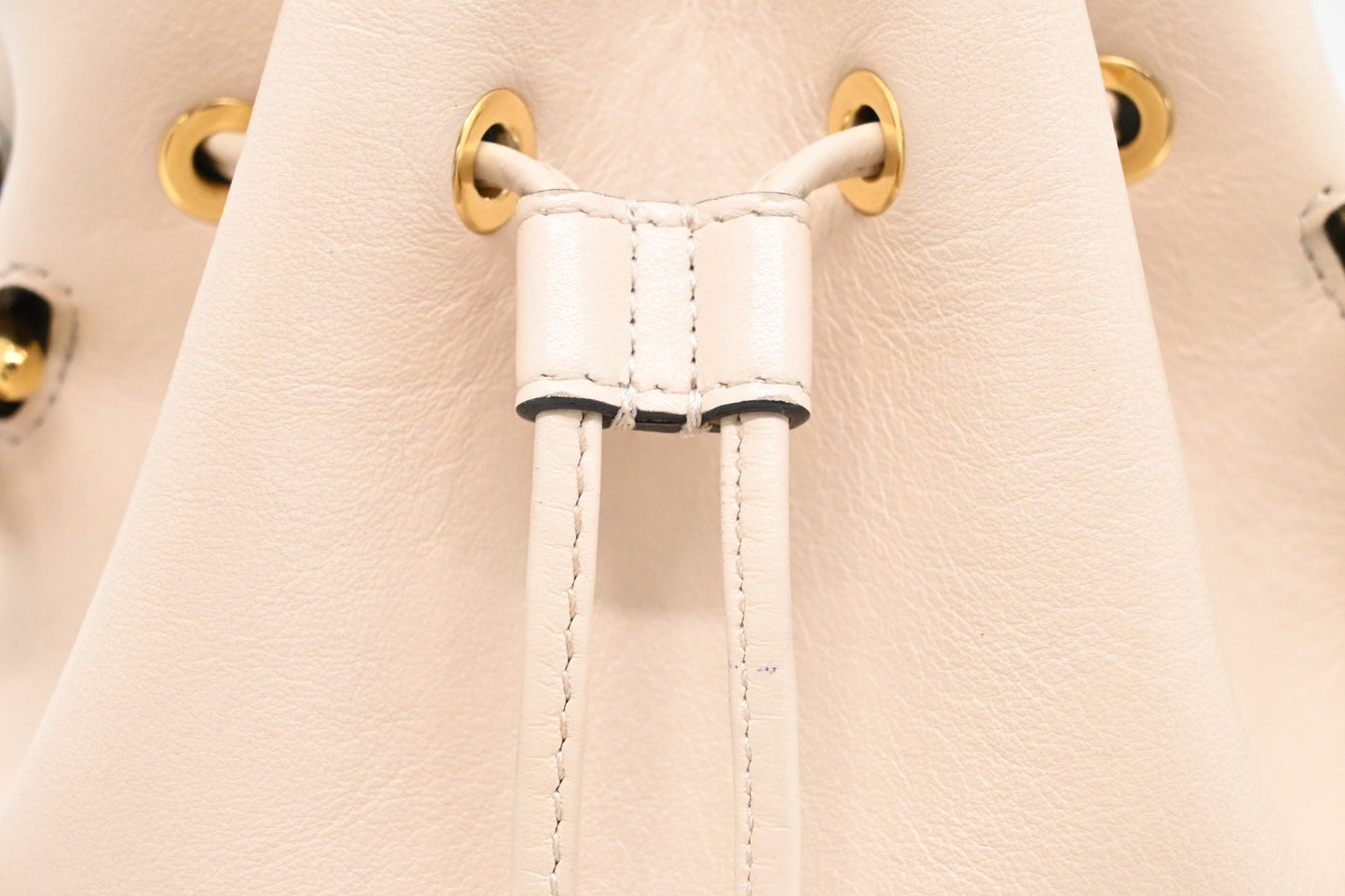 Fendi Mon Tresor Shoulder Bag in Cream Leather
