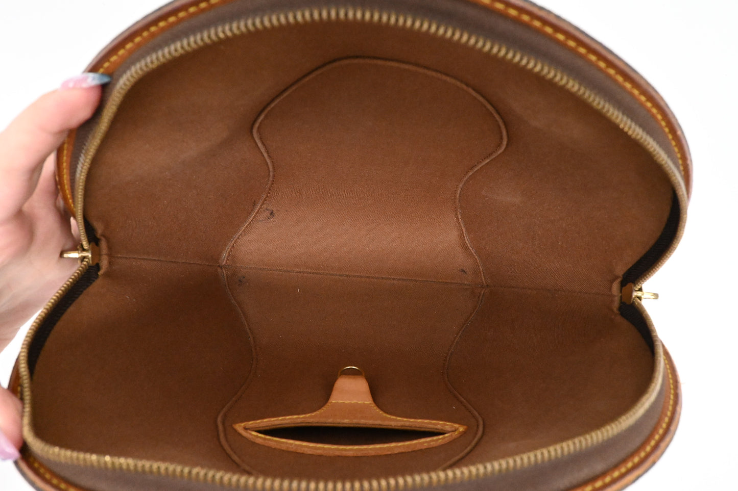 Louis Vuitton Ellipse PM in Monogram Canvas