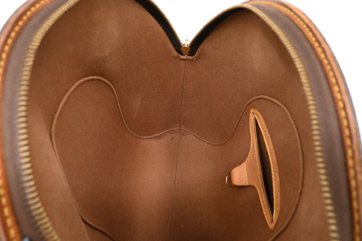 Louis Vuitton Ellipse PM in Monogram Canvas