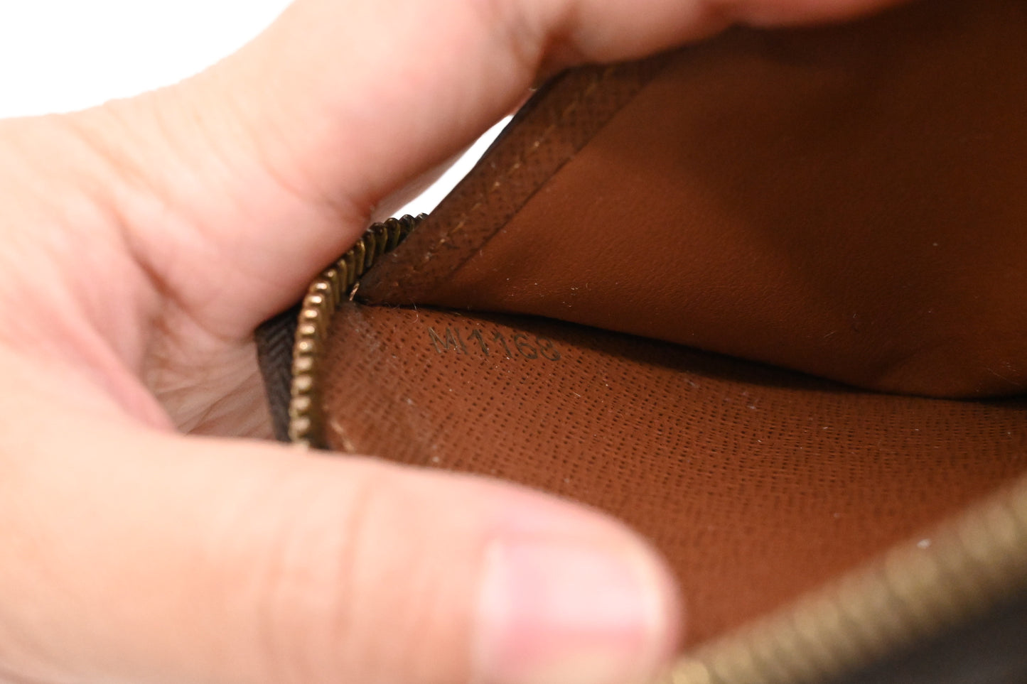 Louis Vuitton Zippy Wallet in Monogram Canvas