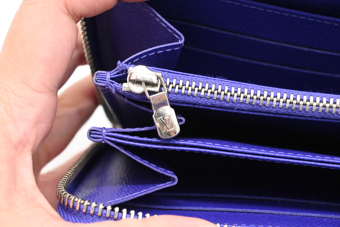 Louis Vuitton Zippy Long Wallet in Purple Epi Leather