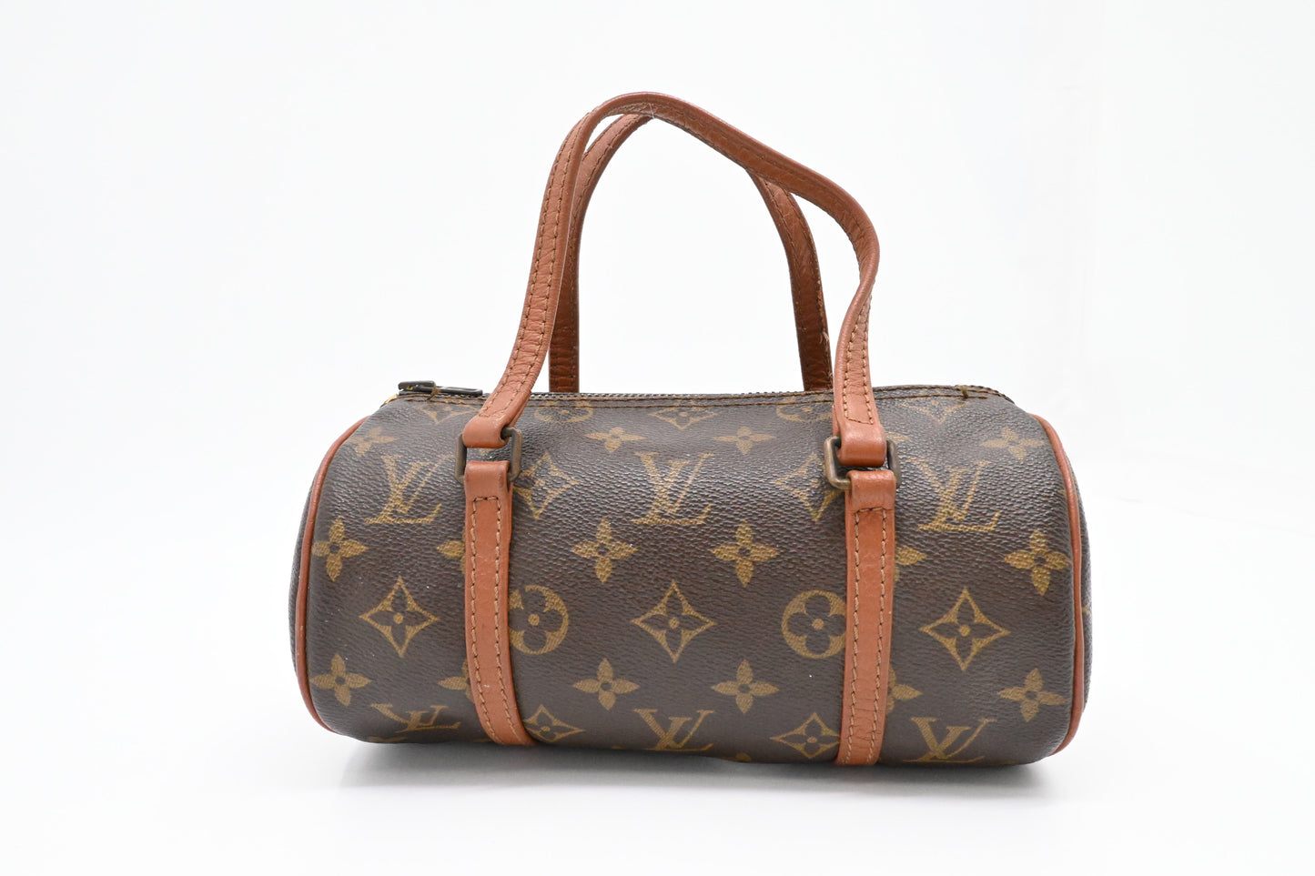 Louis Vuitton Papillon 22 in Monogram Canvas