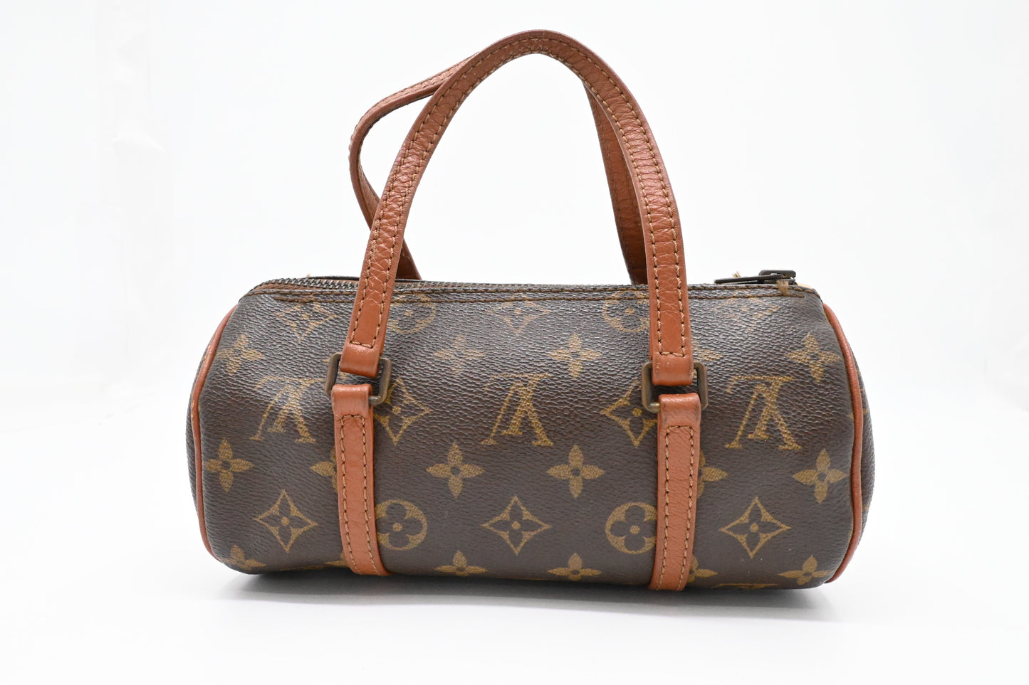 Louis Vuitton Papillon 22 in Monogram Canvas
