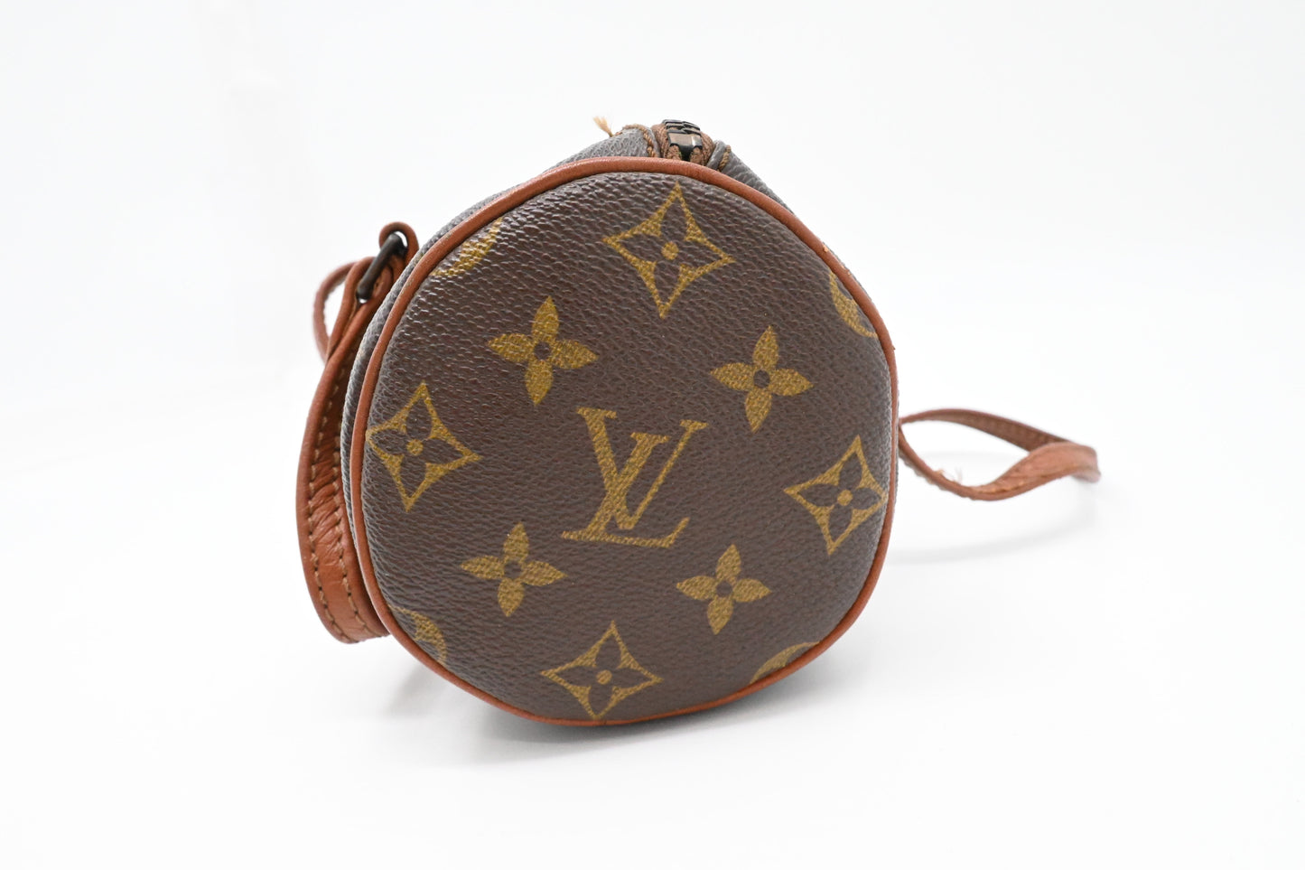 Louis Vuitton Papillon 22 in Monogram Canvas