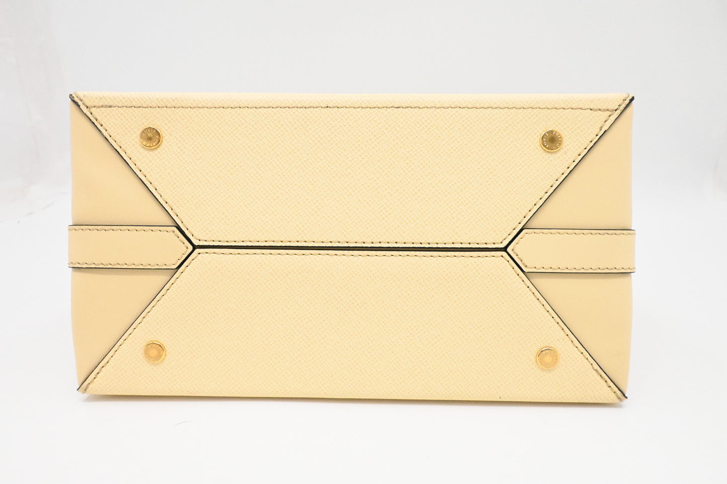 Louis Vuitton City Frame in Banane Taiga Leather