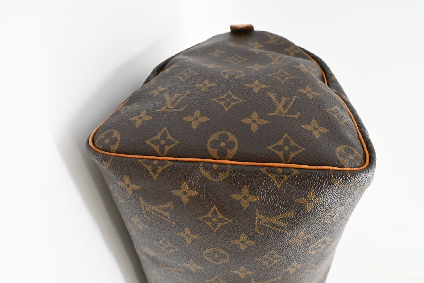 Louis Vuitton Speedy 40 in Monogram Canvas