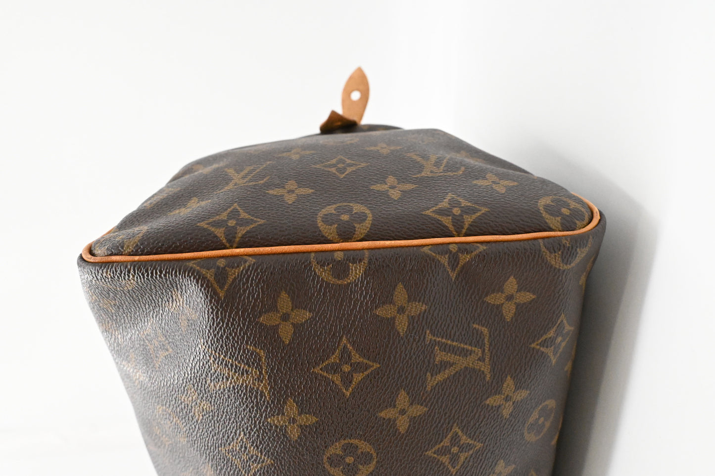 Louis Vuitton Speedy 40 in Monogram Canvas