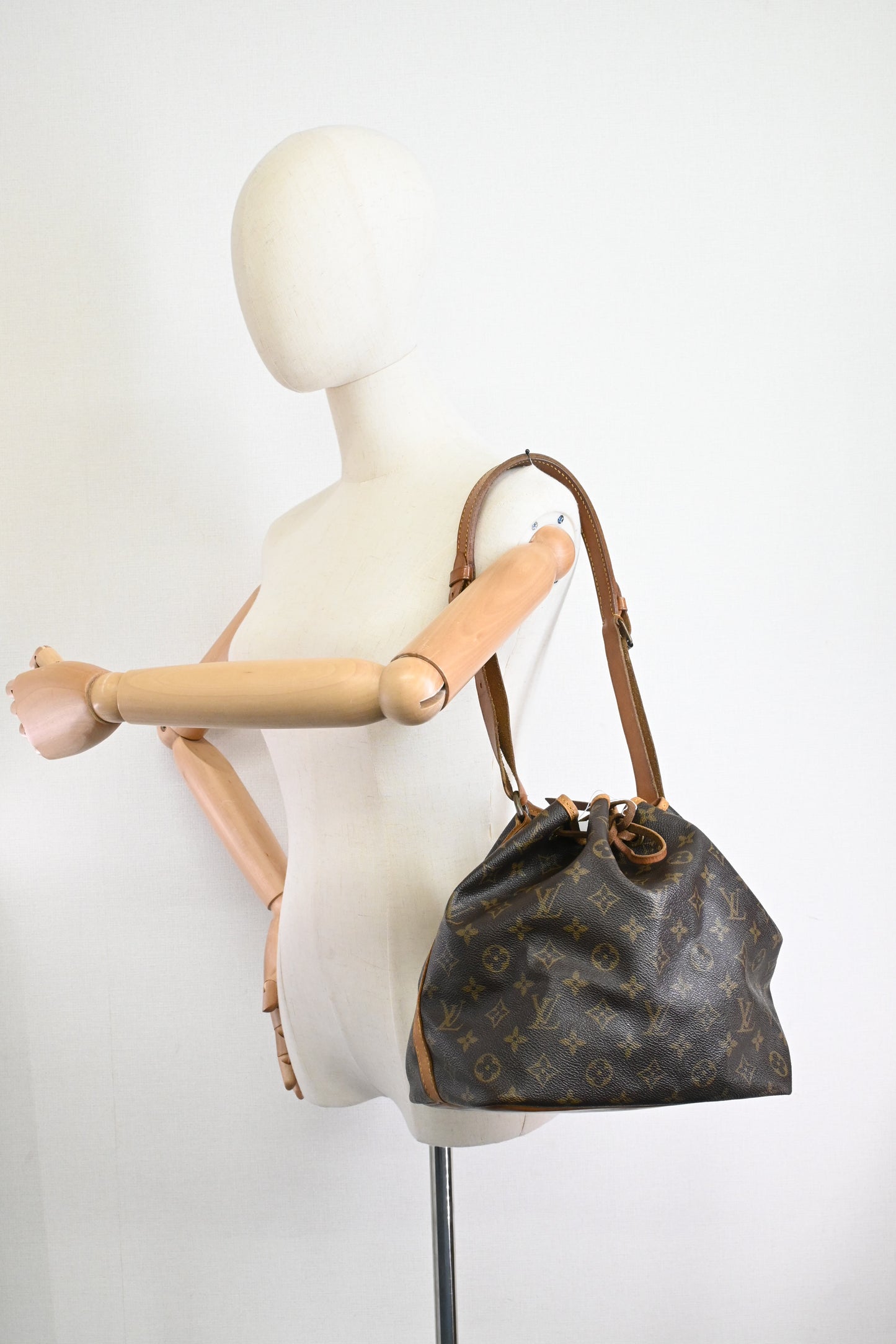 Louis Vuitton Petit Noe in Monogram Canvas