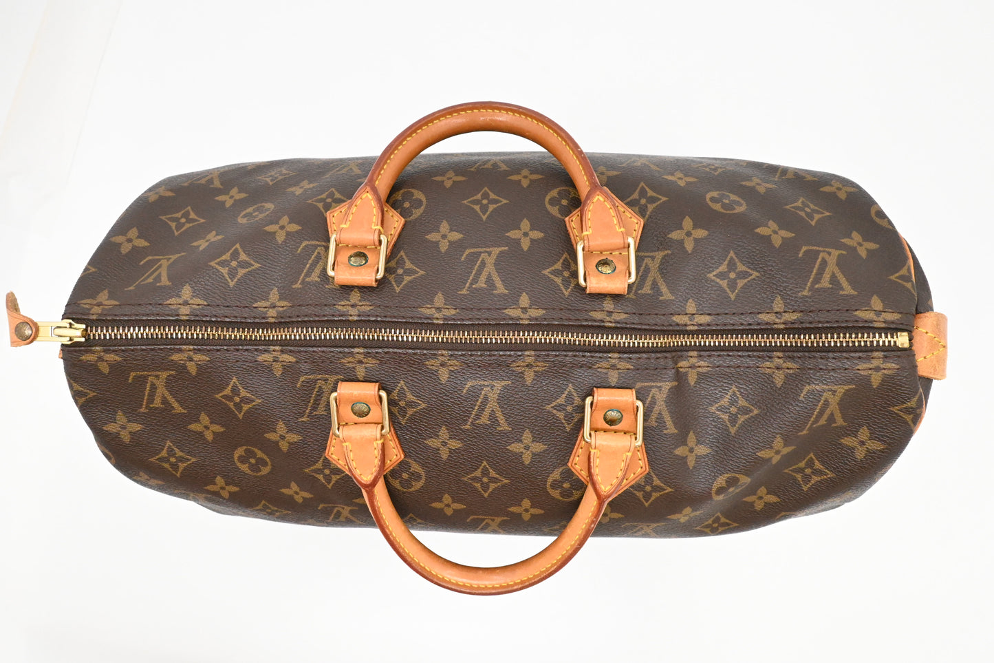 Louis Vuitton Speedy 40 in Monogram Canvas